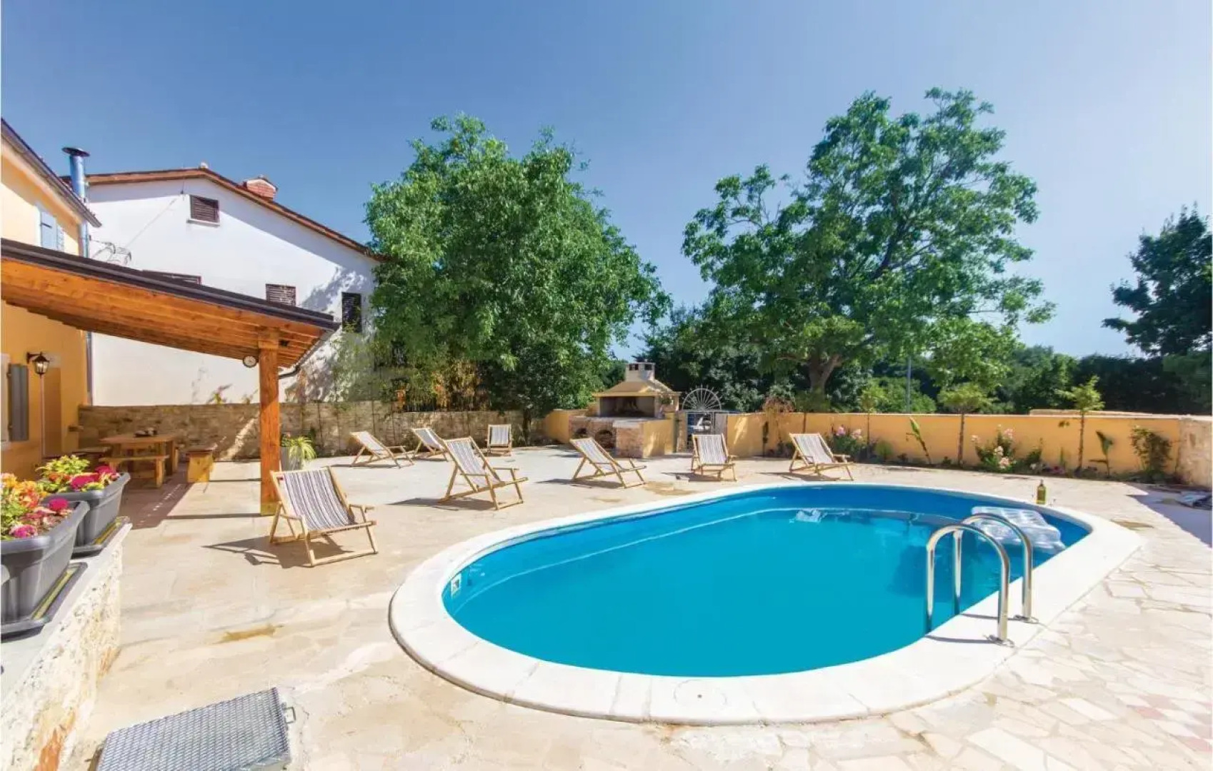 Holiday Home Kringa with a Fireplace 09