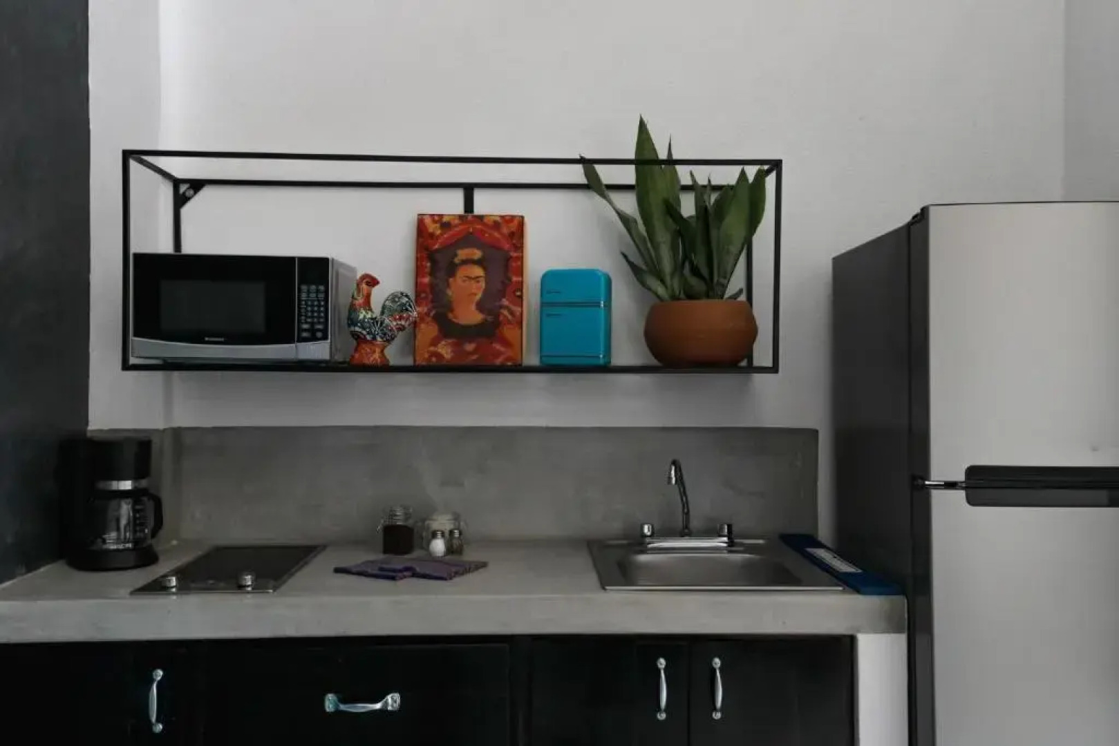 Gallo Azul, Downtown Loft Style Apartment