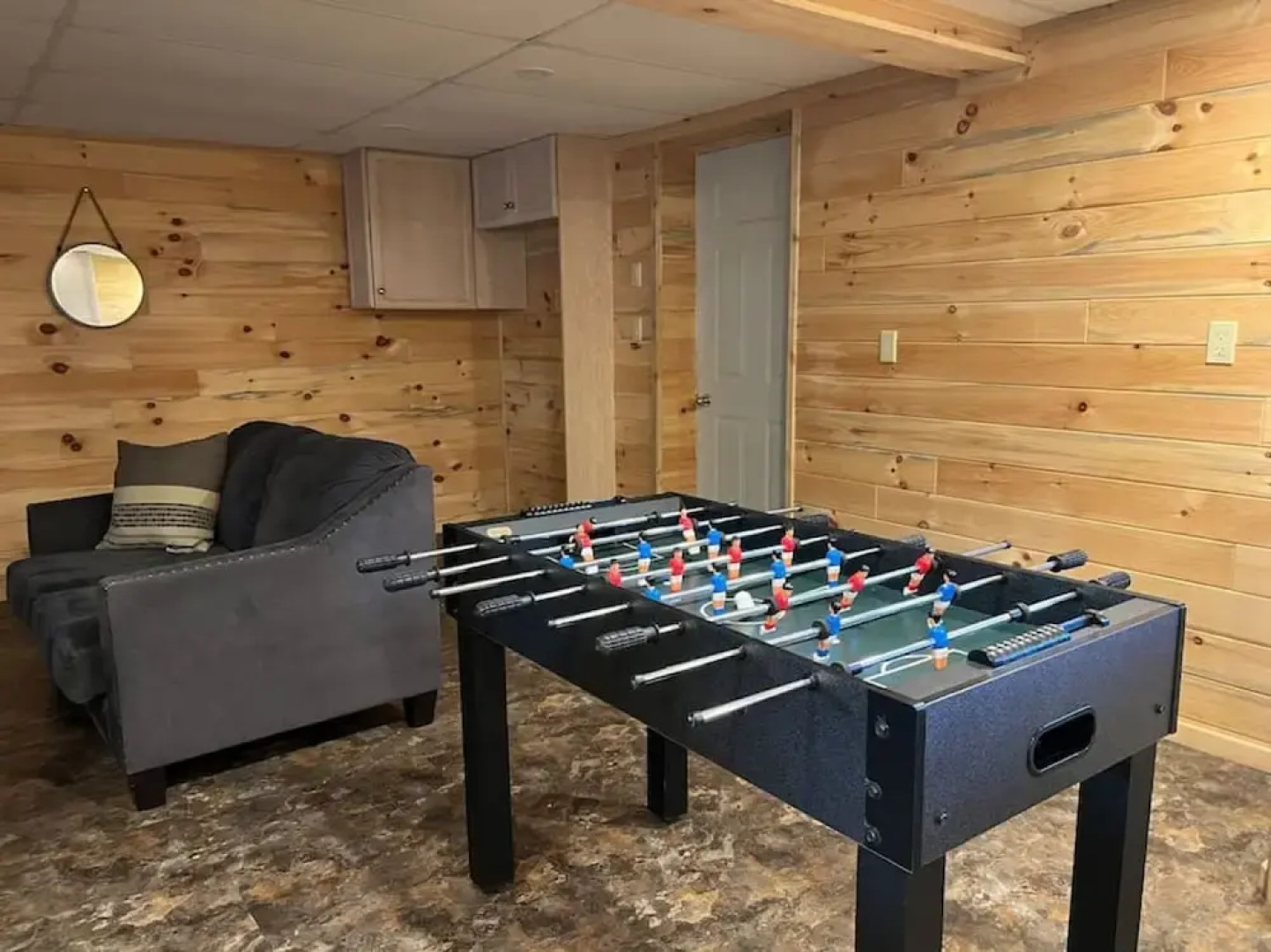 Family Friendly Cottage Walking Distance to Lions Head Beach