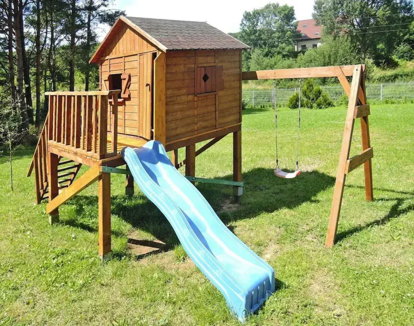 Chalet by Baltic Sea Near Wiselka Lake