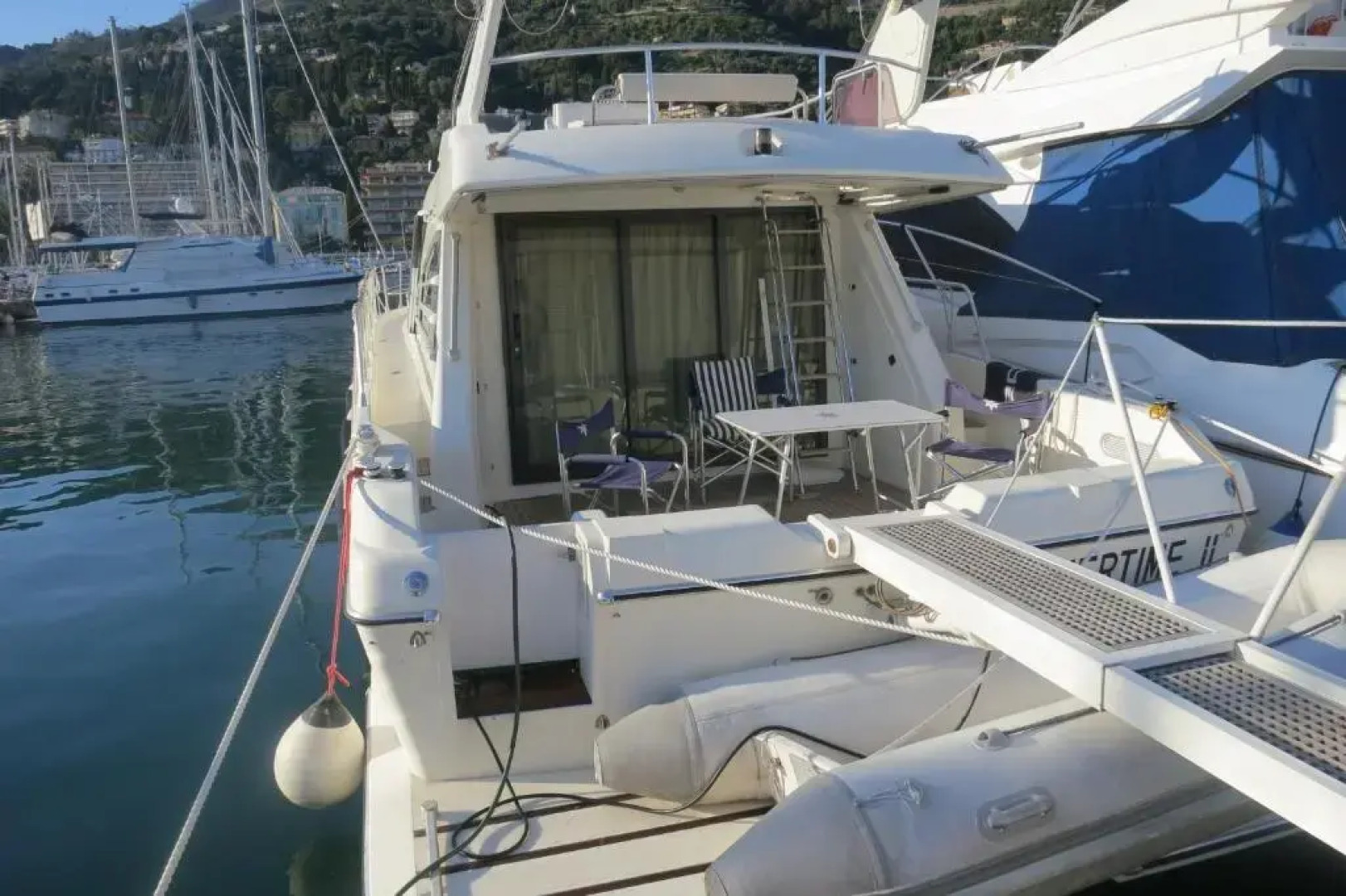 Yacht Summertime 3 Bedrooms