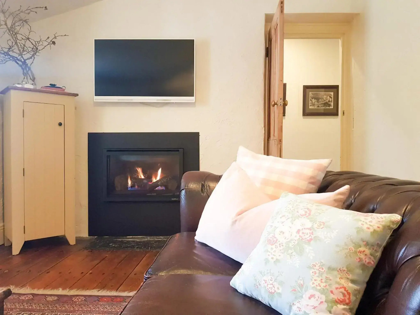 Clonmara Country House & Cottages