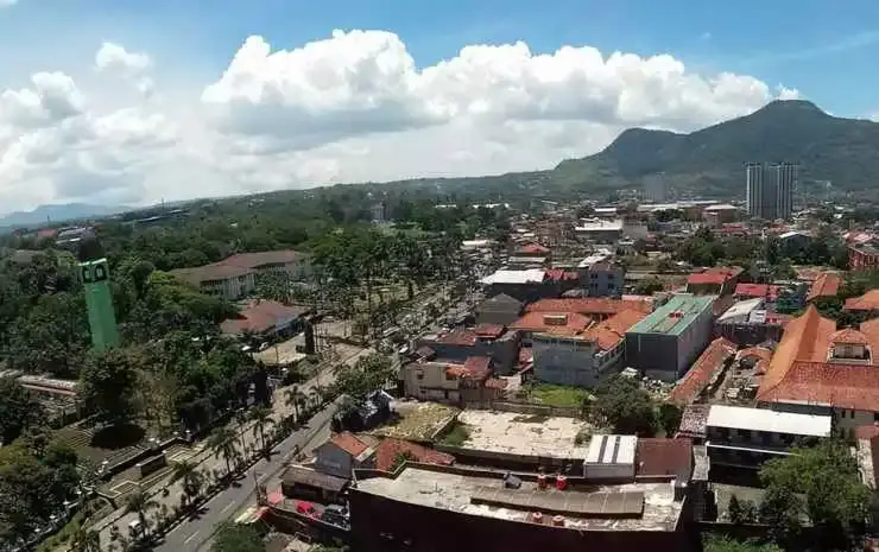 Easton Park Apartment by HN