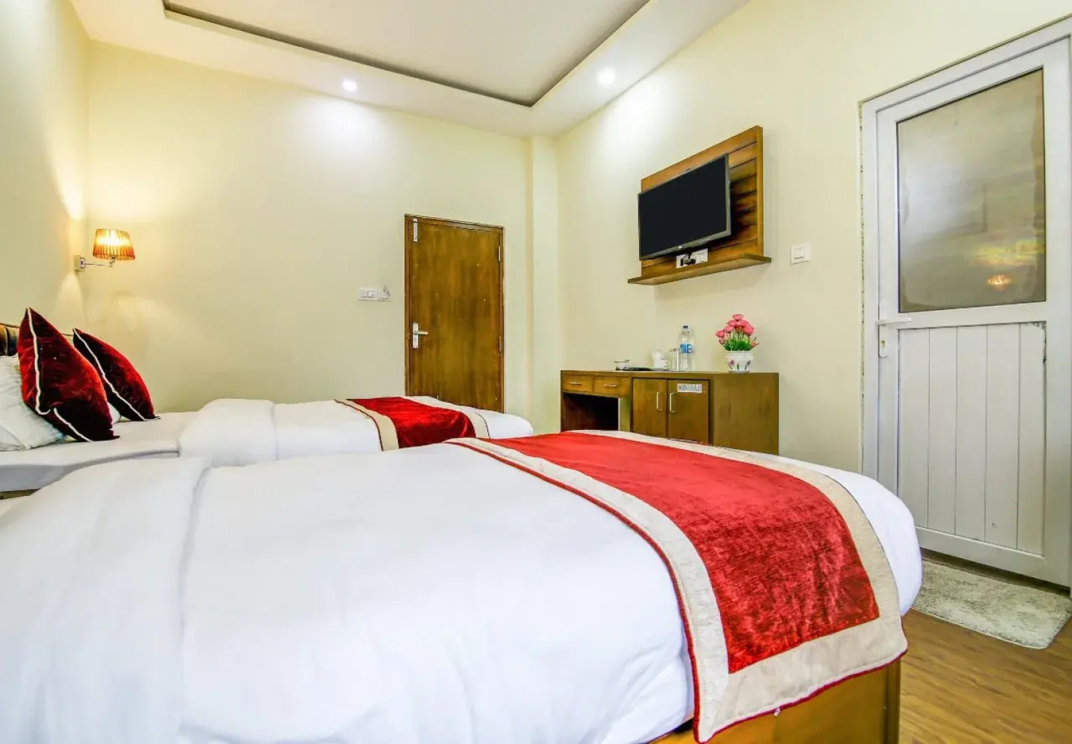 Amrapali Cottage By OYO Rooms