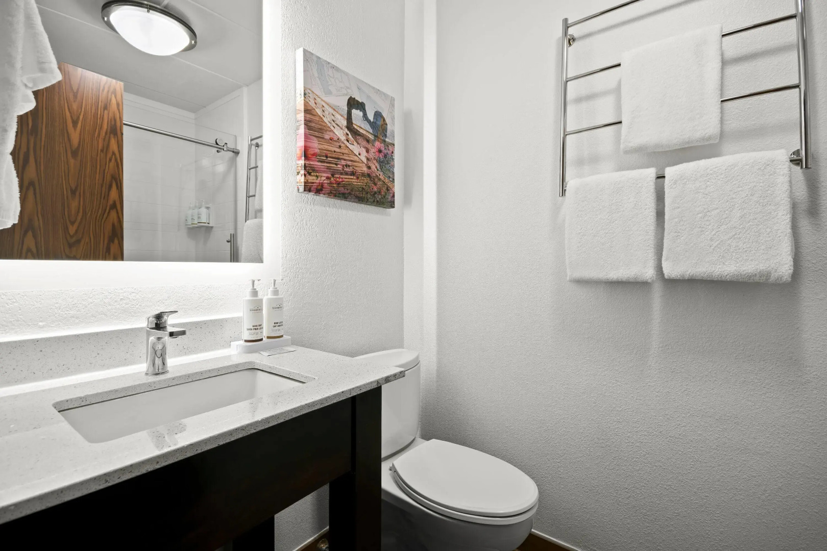 La Quinta Inn & Suites by Wyndham Sturbridge