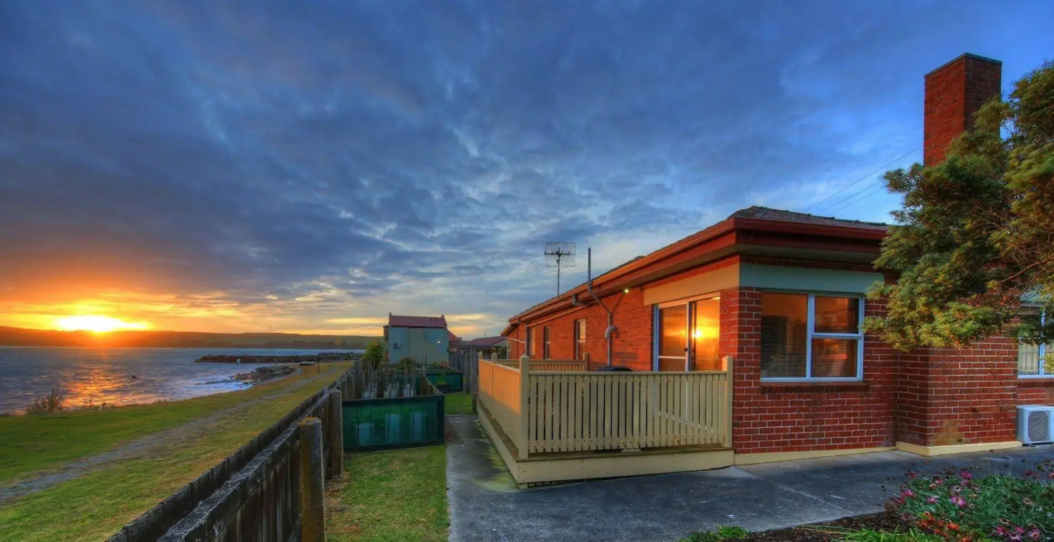 Stanley Village Waterfront Accommodation