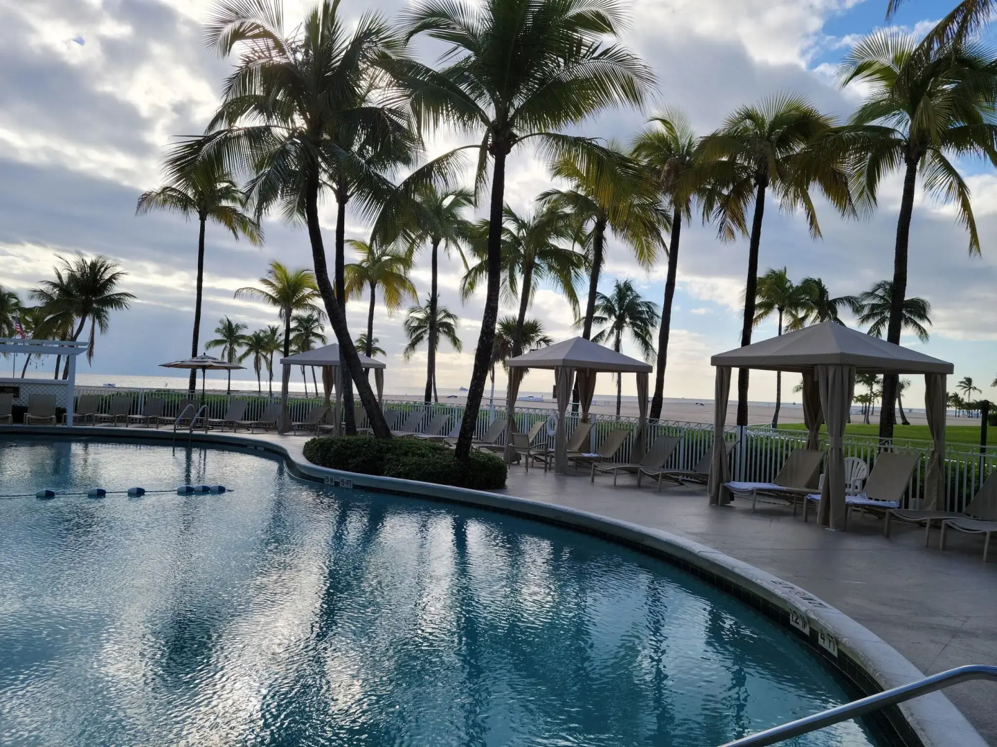 Lago Mar Beach Resort & Club