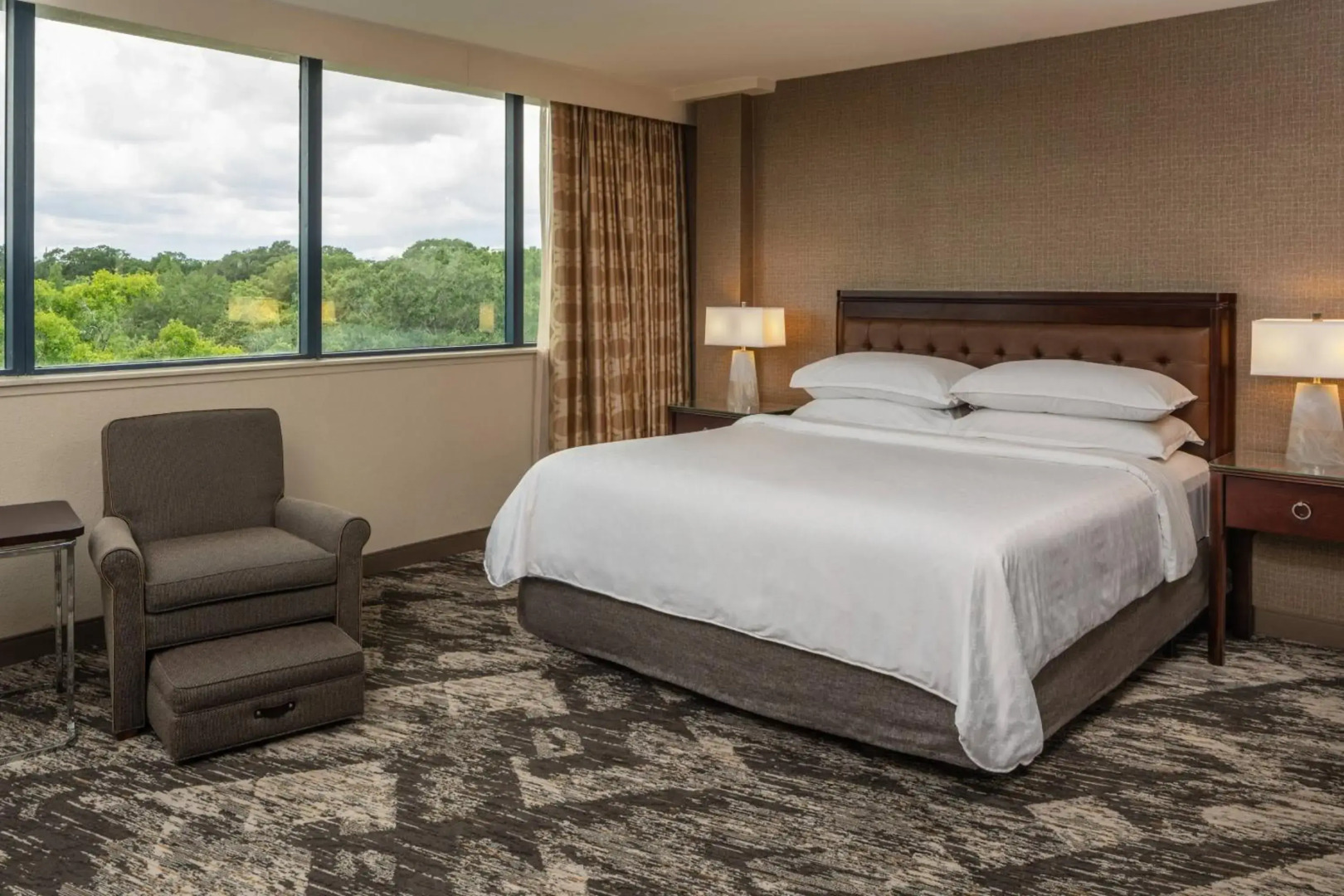 Sheraton Tampa Brandon Hotel