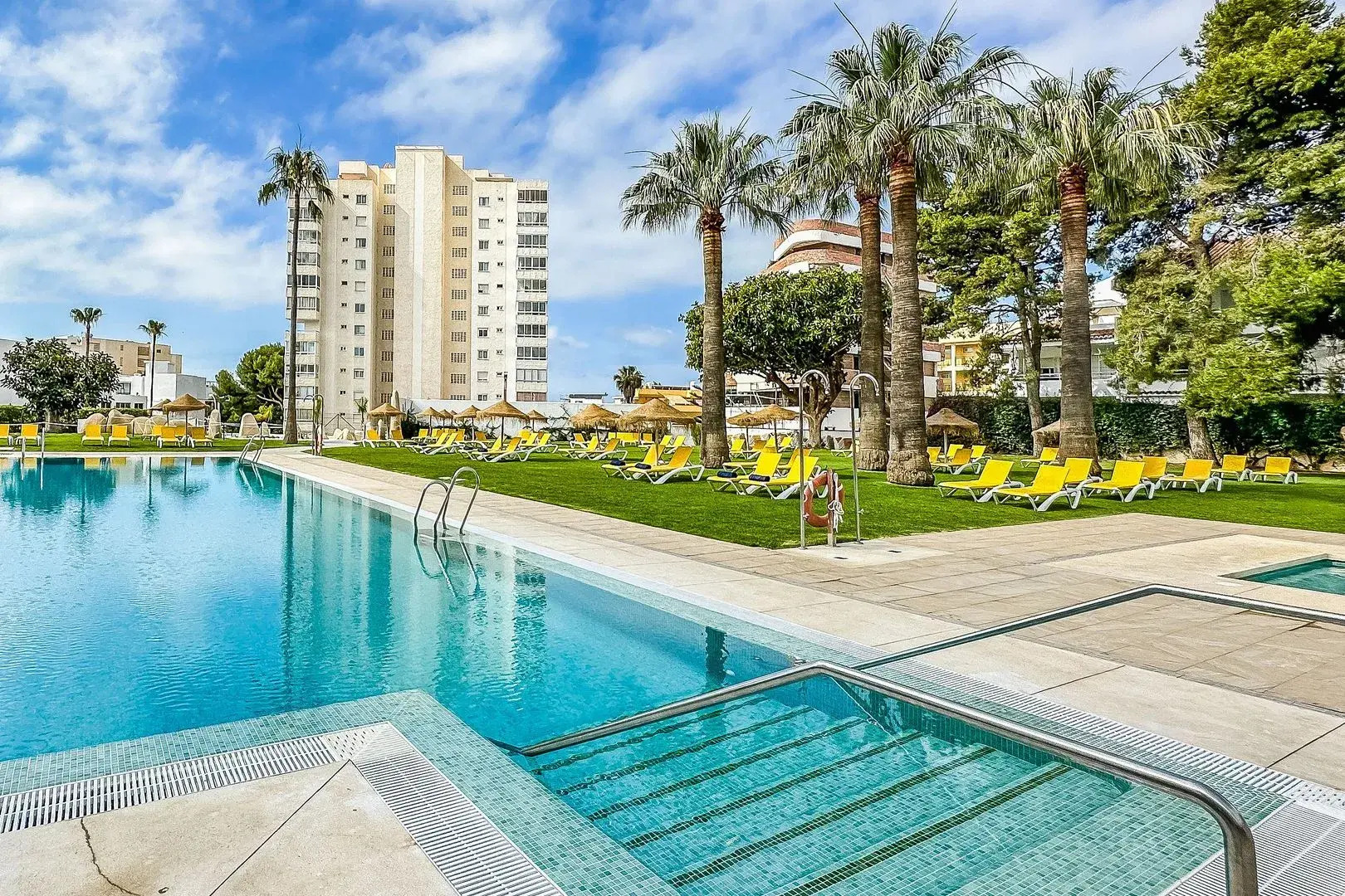 Отель THB San Fermín