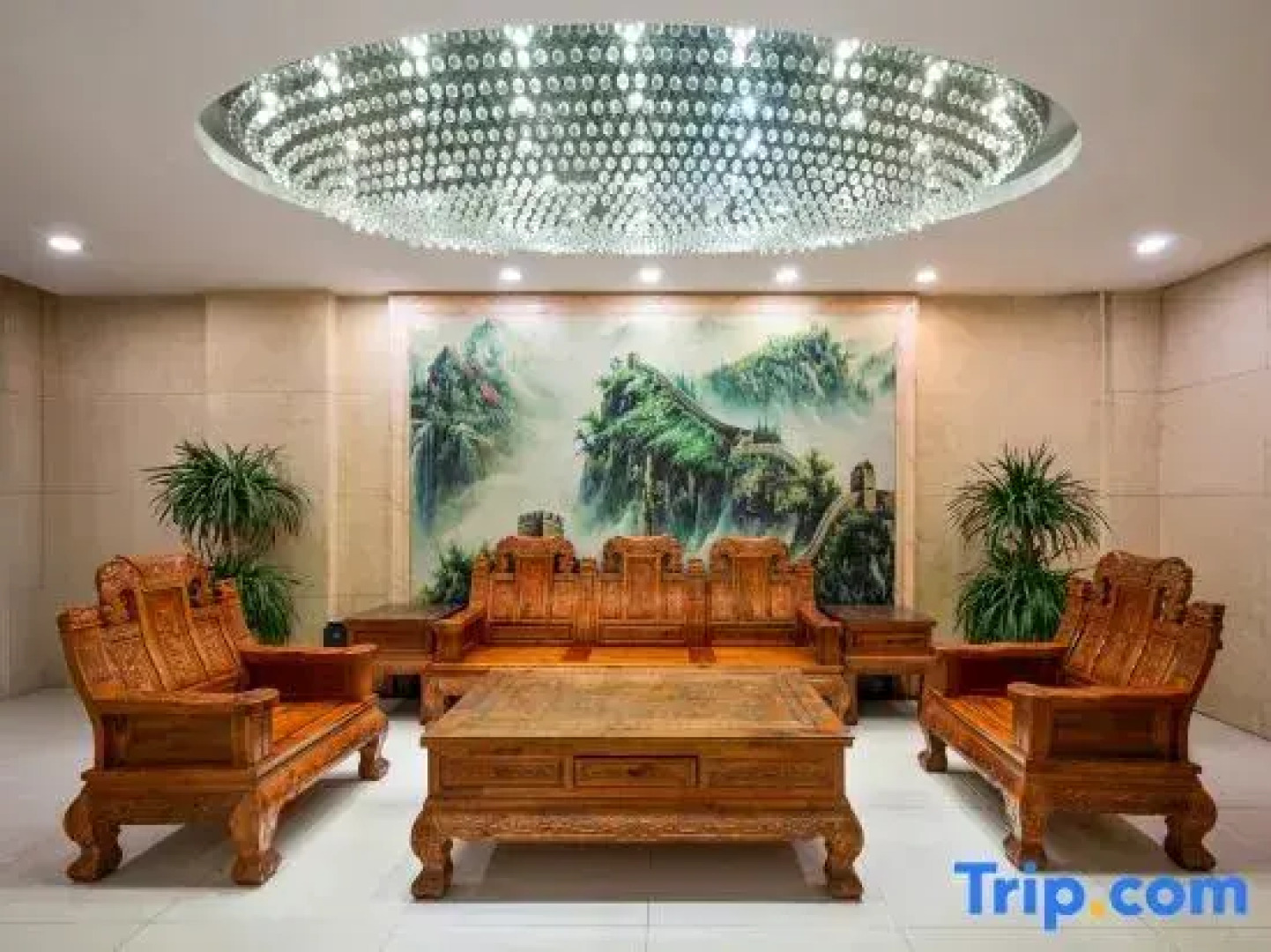 Yinhua Business Hotel