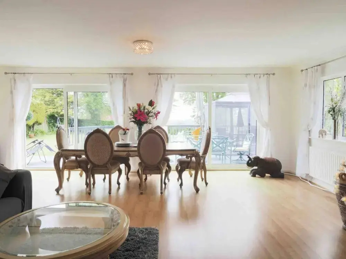 Inviting 7-bed House With sea Views in Hythe