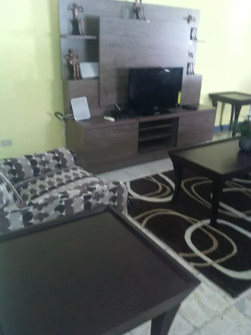 Avalon Sweet Garden Side