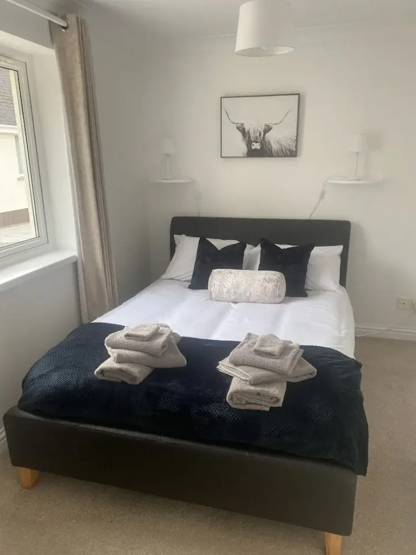 Beautiful 2 Bed Bungalow in Laugharne Situated