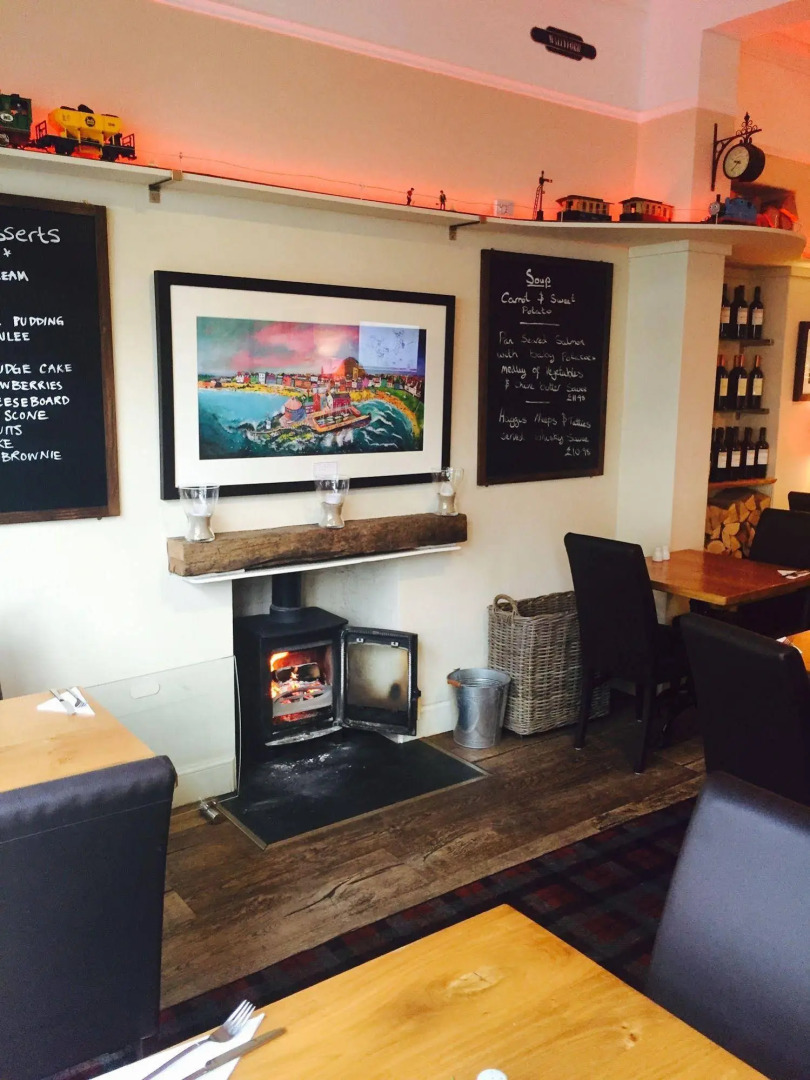 No.12 Hotel & Bistro