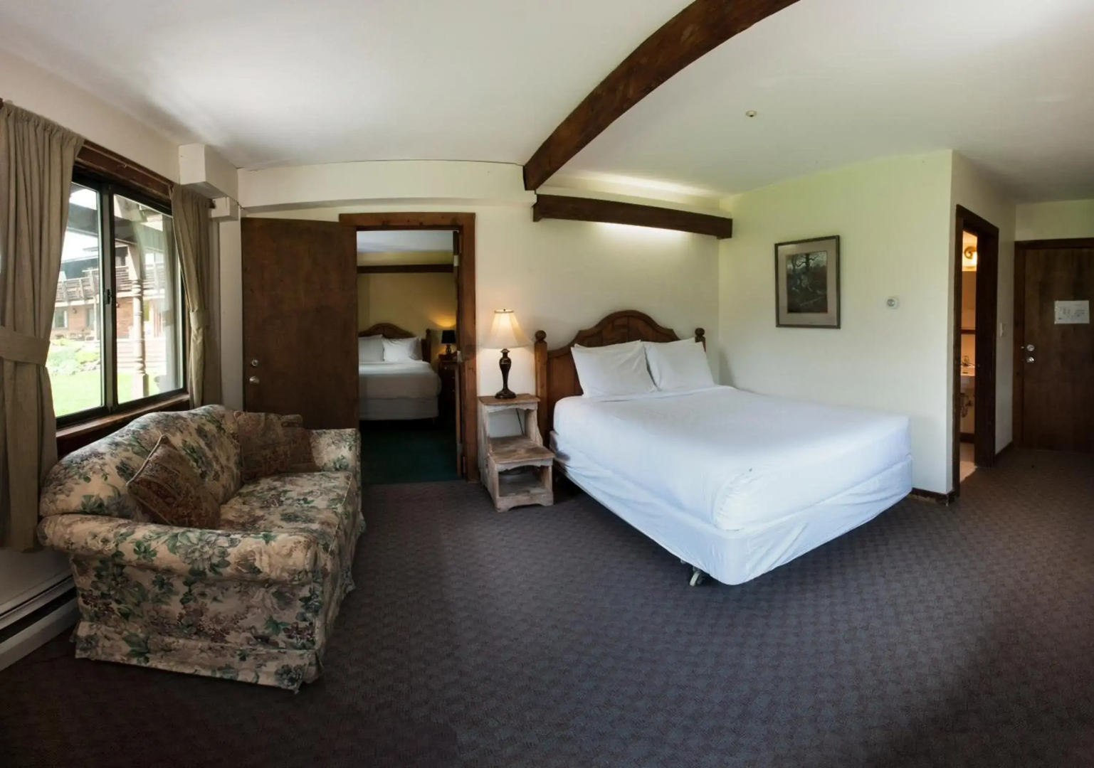 Summit Lodge