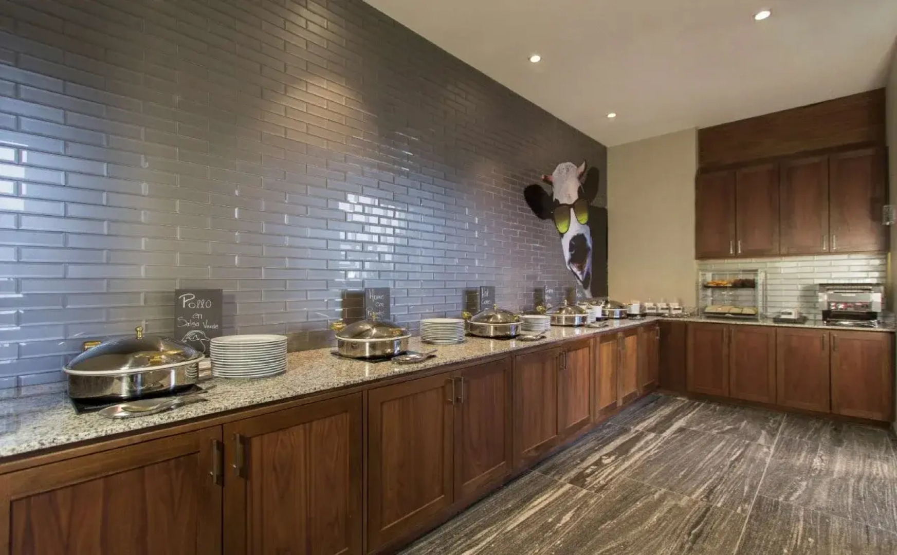 Fiesta Inn Suites Aeropuerto del Bajío