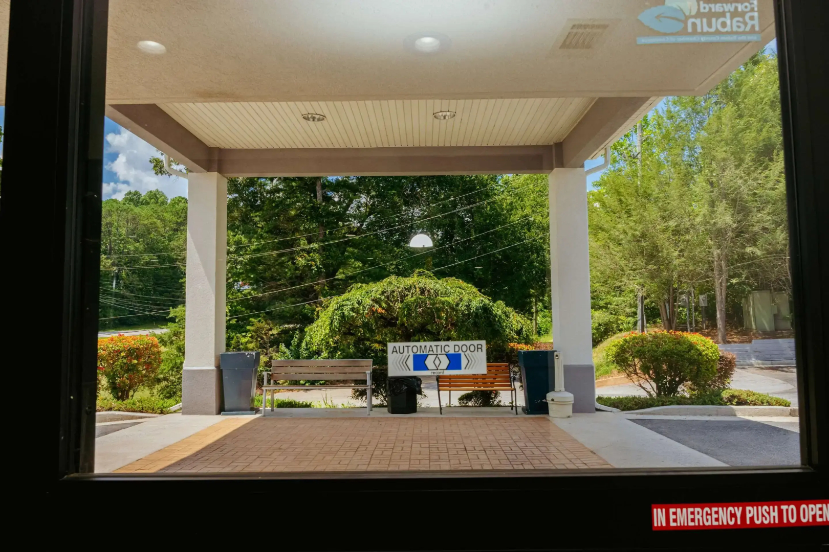 Clarion Pointe-Dillard near Blue Ridge Mountains