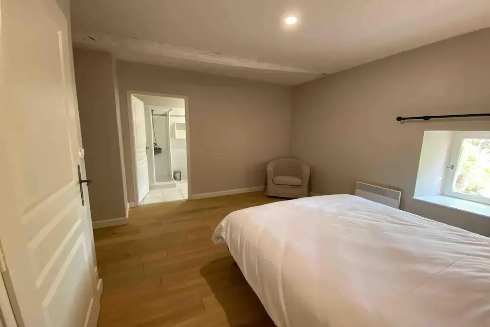 Villa With Pool in Dordogne Countryside