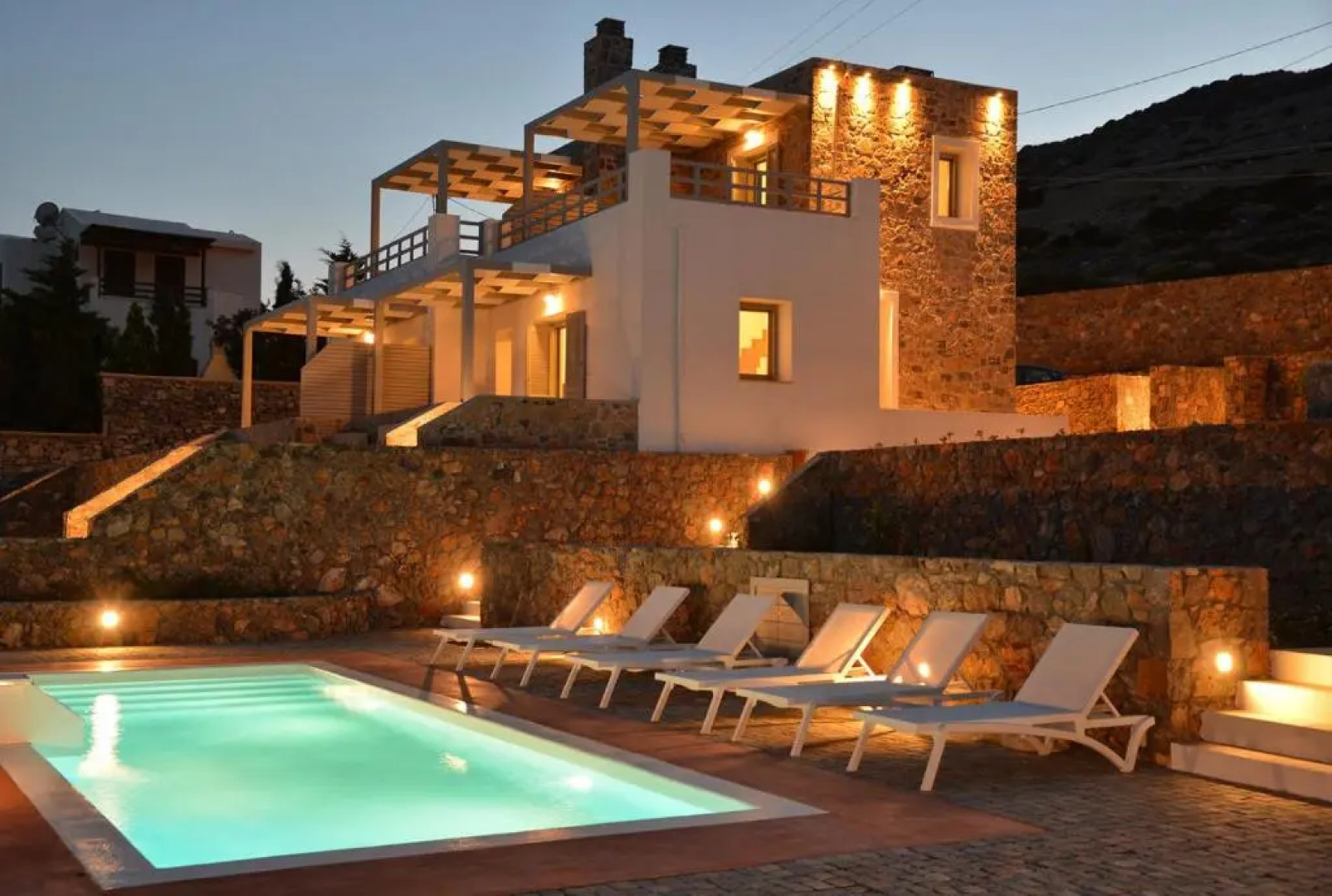 Ammothines Villas