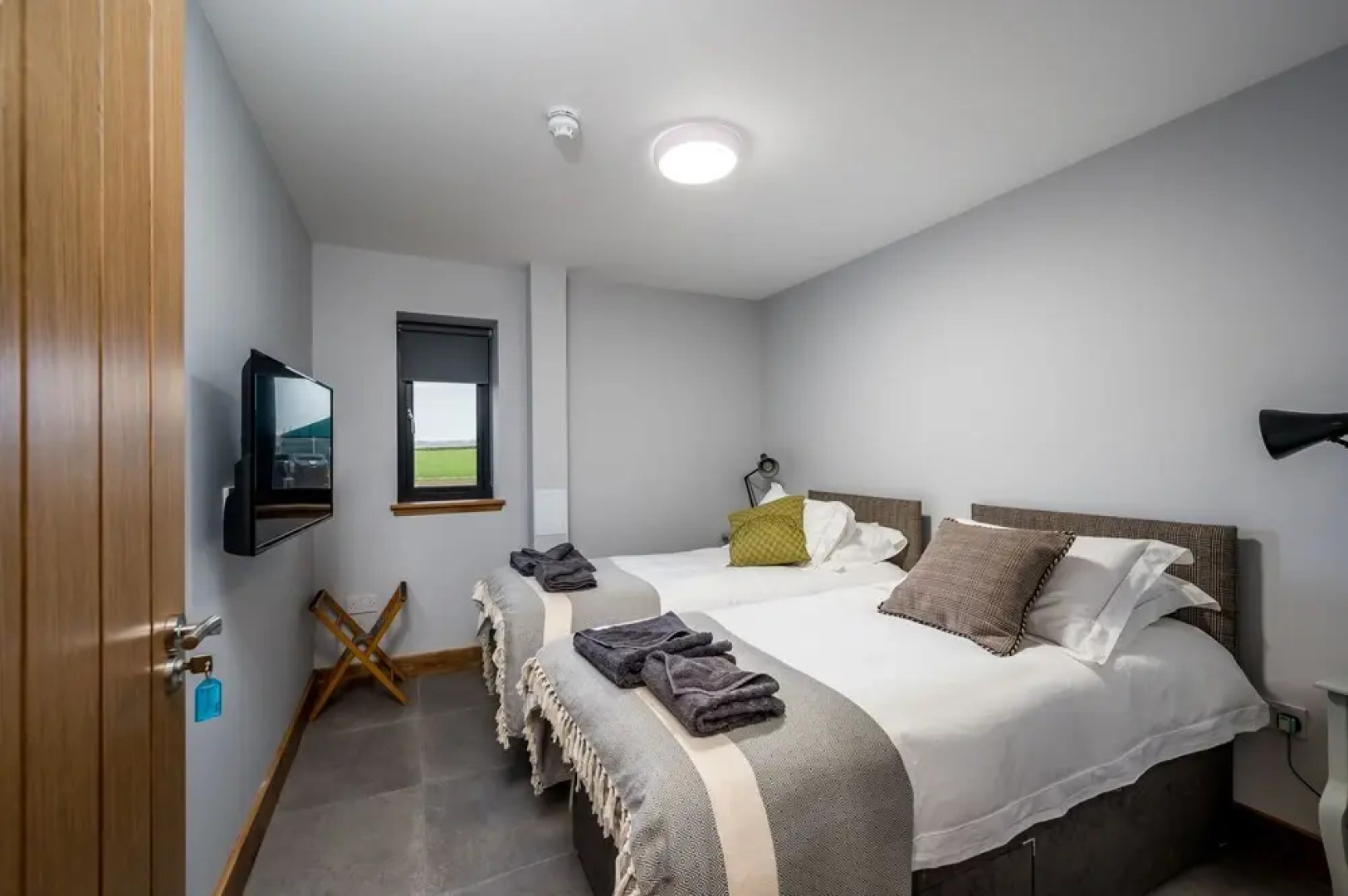 Auchlishie Apartment