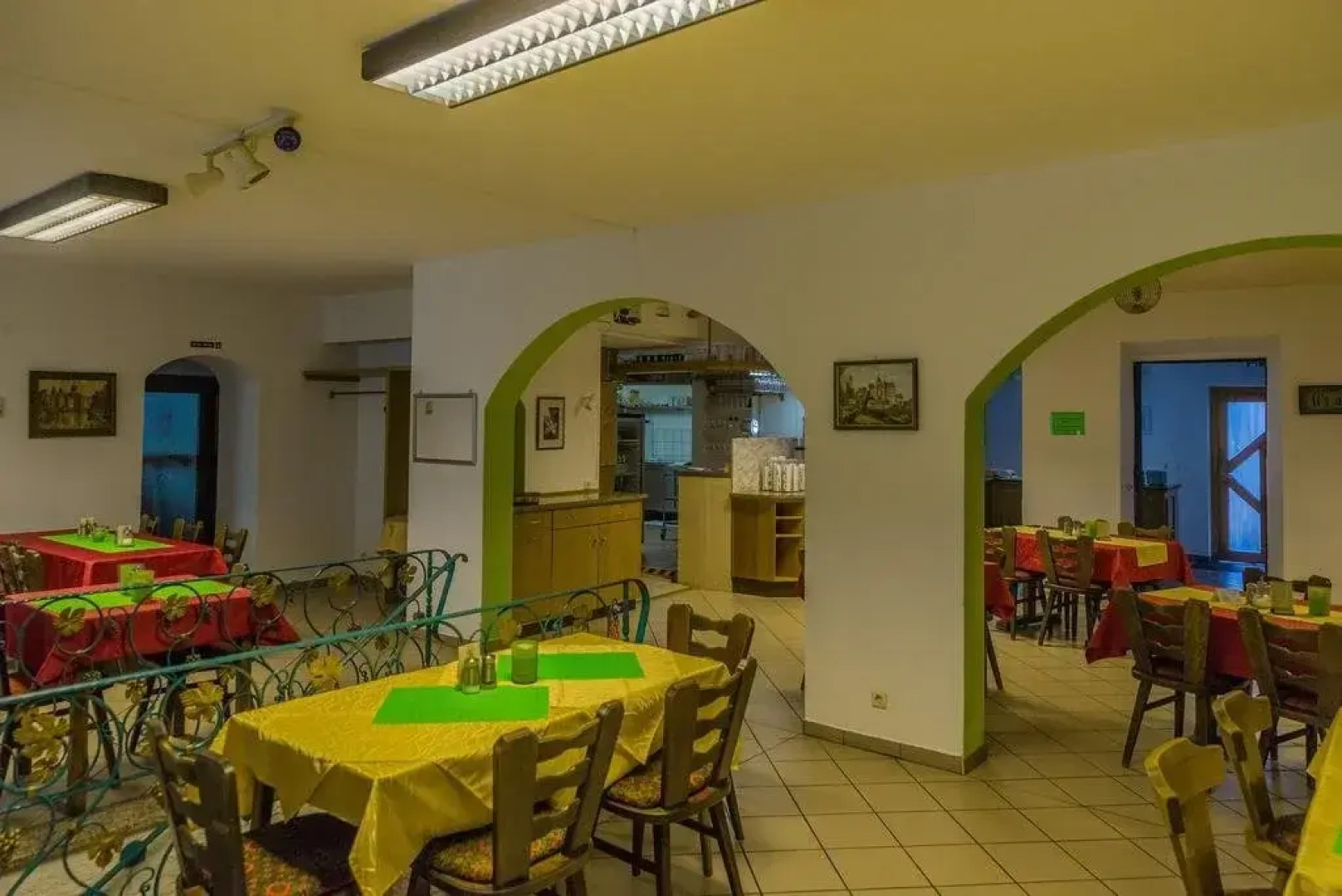 Mühlen Hotel KONSCHAKE Burgen