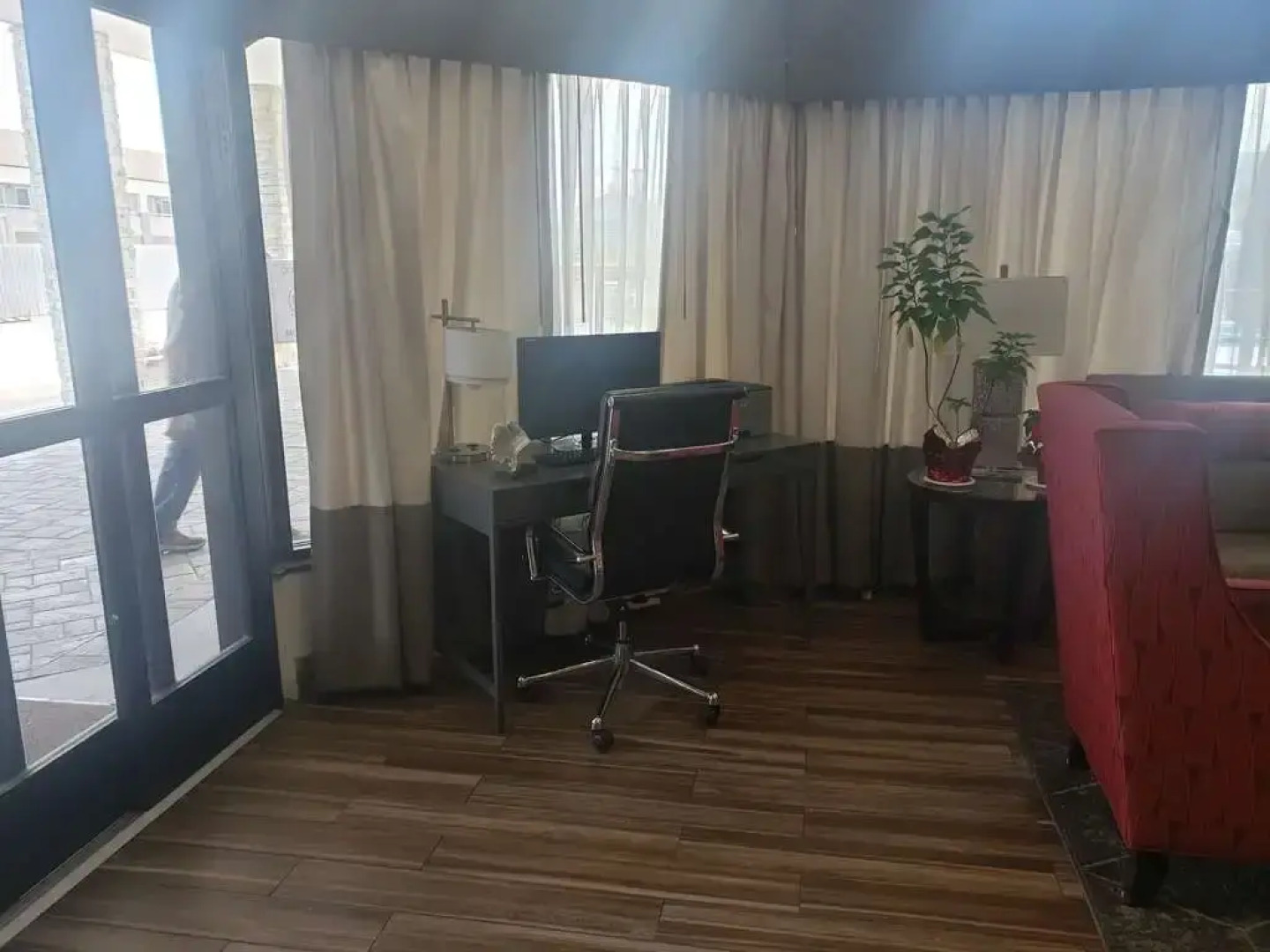 Best Western Center Inn