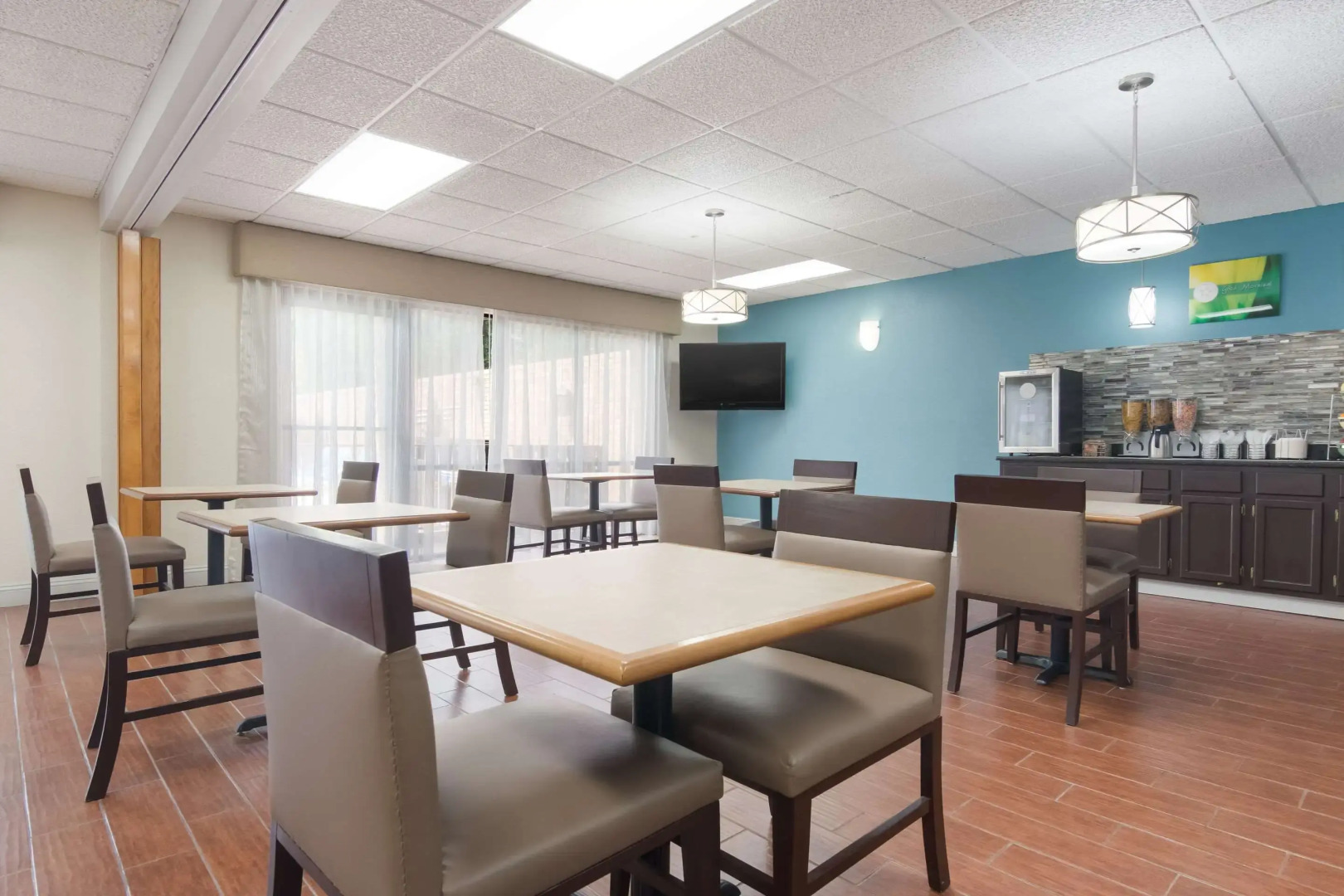 Quality Inn Magnolia