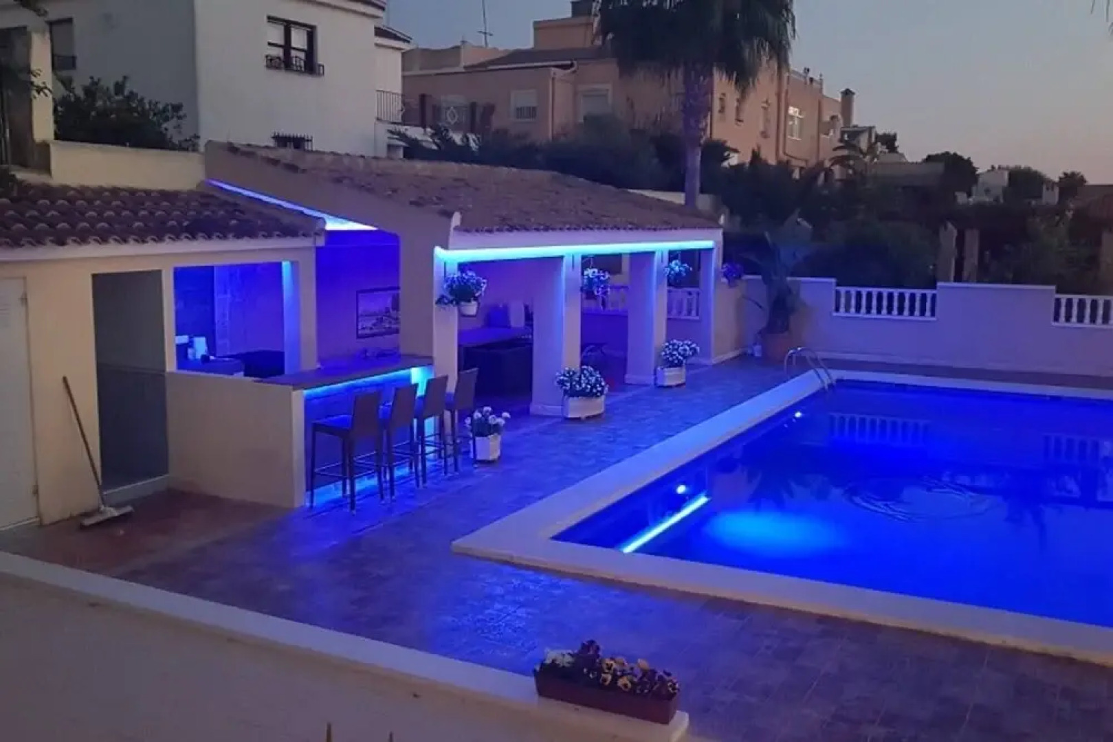 Large Luxurious Villa Urb La Escuera Private Pool