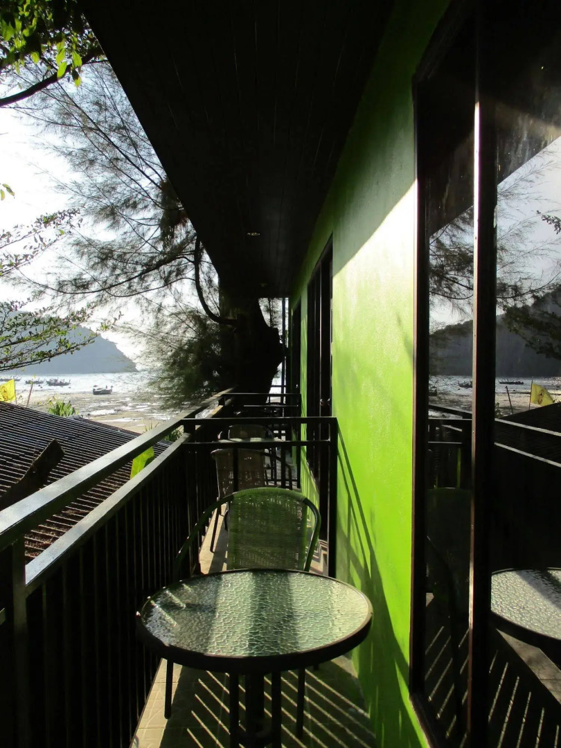 Phi Phi Green House