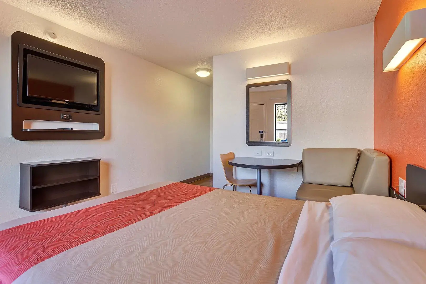 Motel 6 – Santa Rosa, CA - South