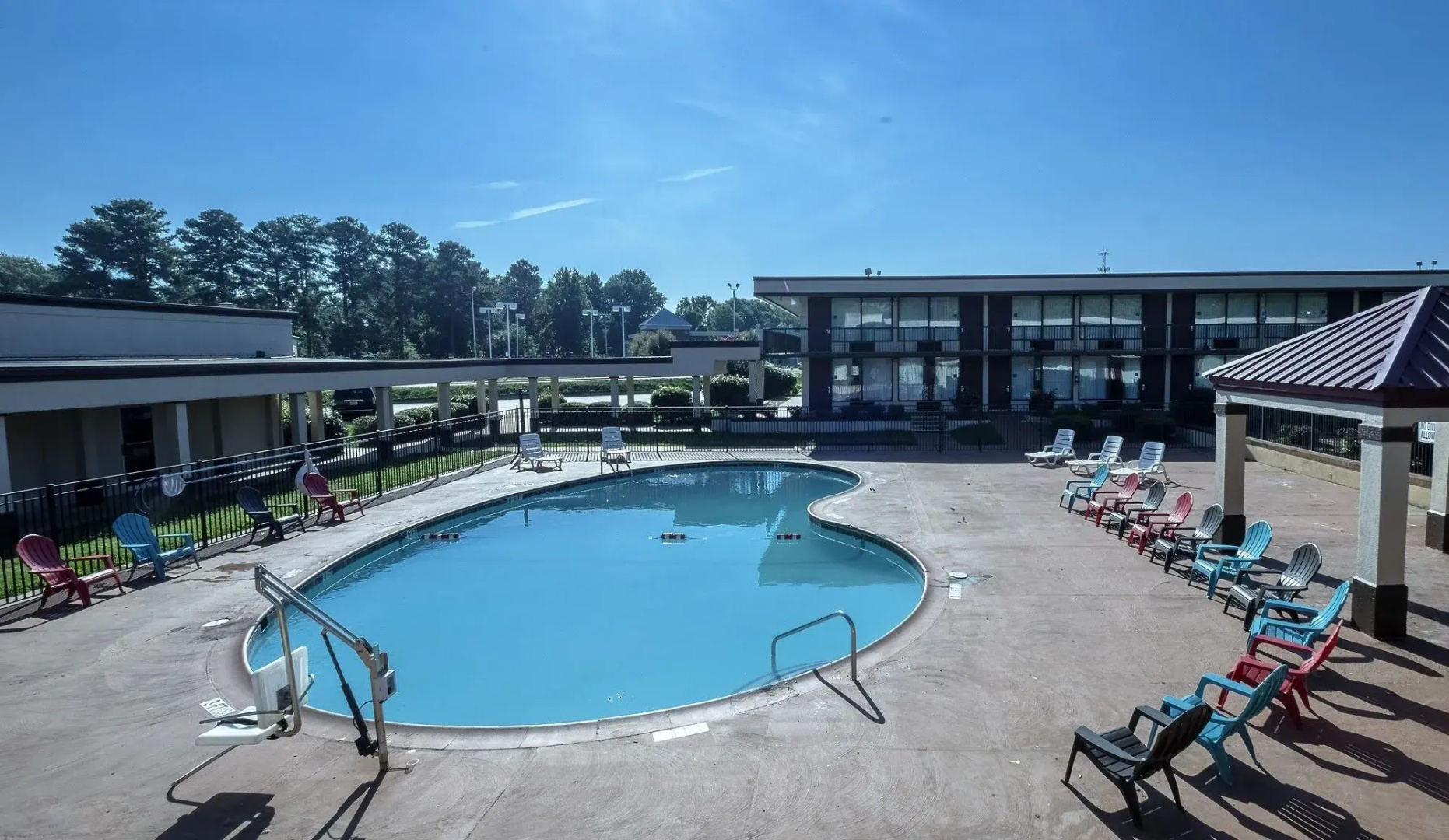 Horizon Inn & Suites