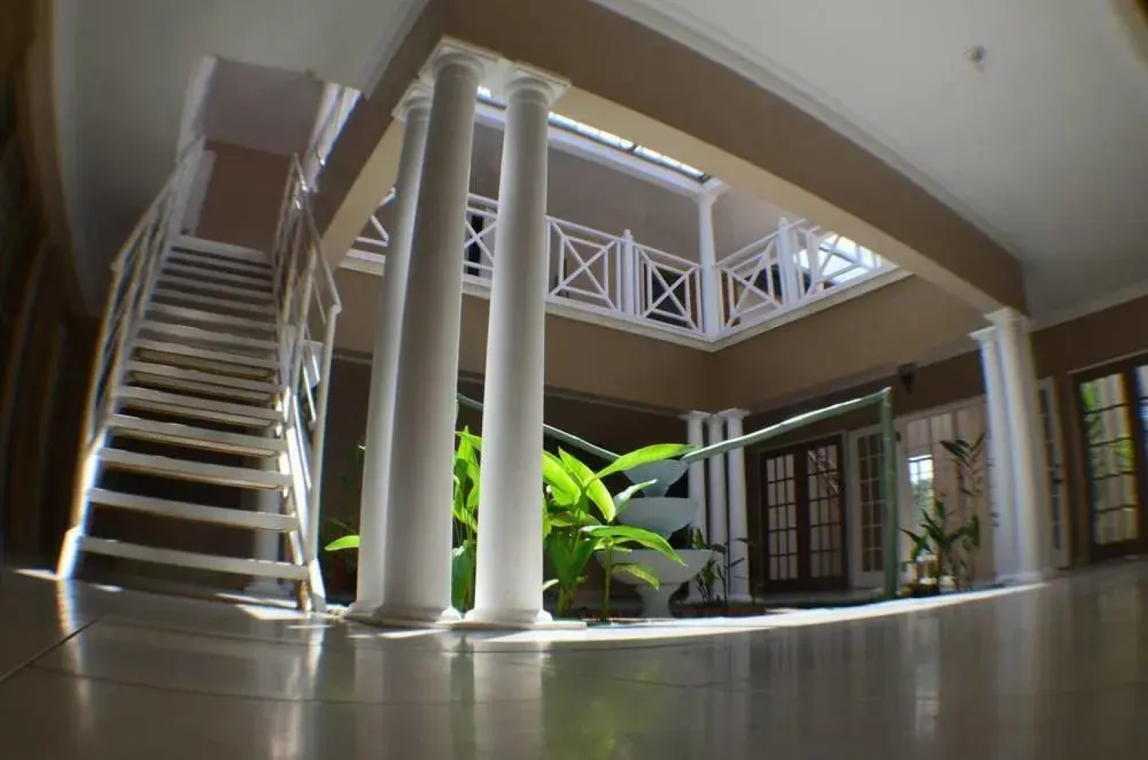 Captain's Cove Beach Resort & Villas