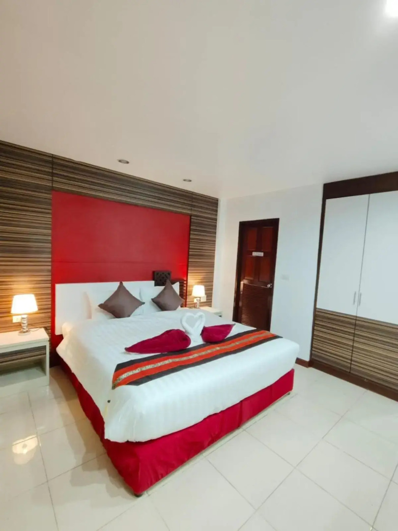 Patong Max Value Hotel
