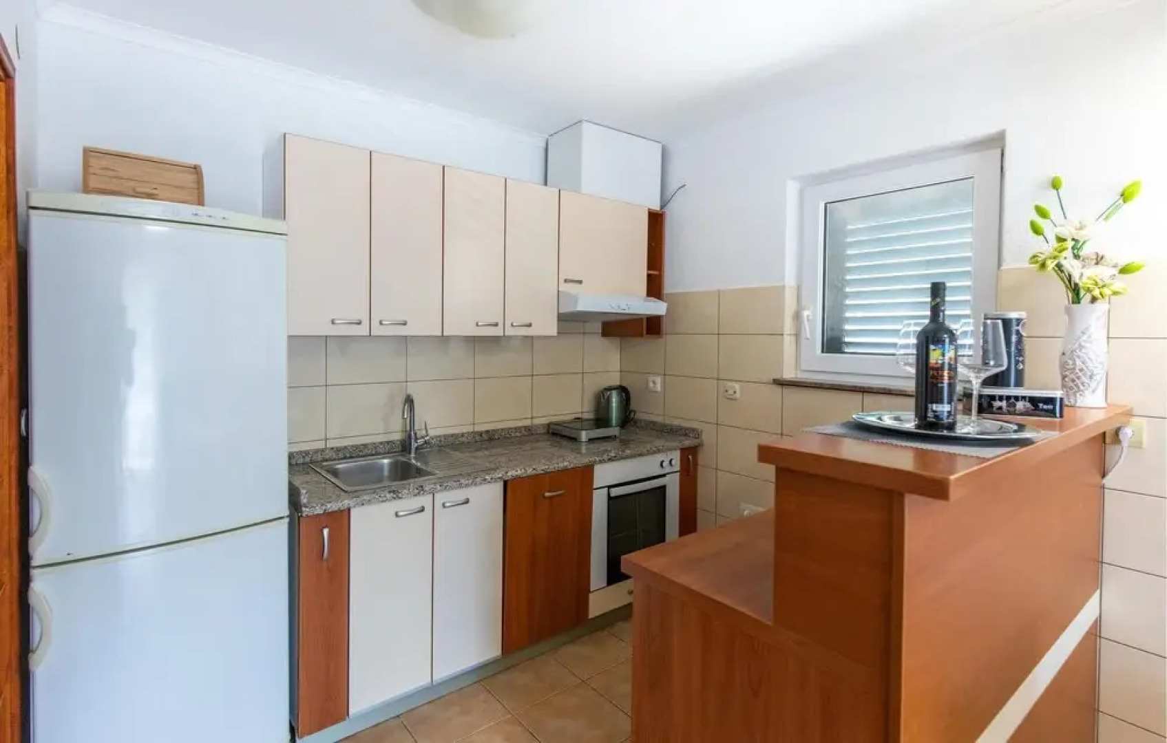 Nice Apartment in Ploce With Wifi and 5 Bedrooms