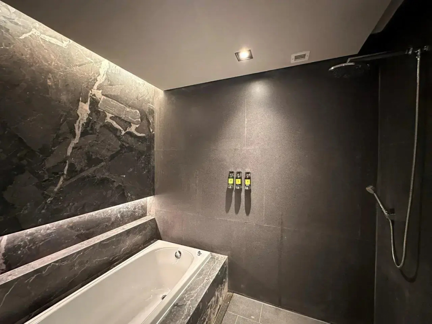 Clara Ibiúna Resort