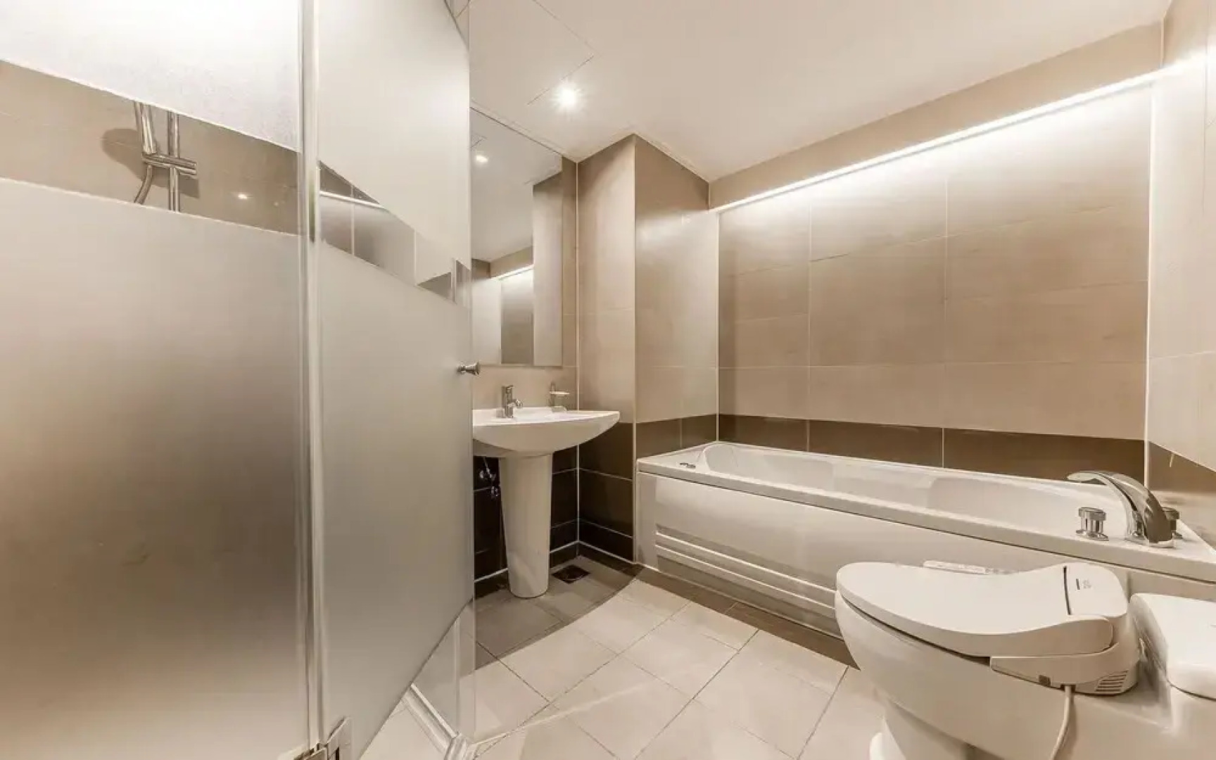 Yongin Singal Sangsang Hotel 1