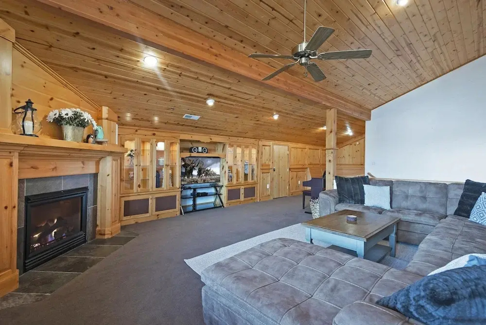 Zermatt Villages 722 4 Bedroom Chalet by RedAwning