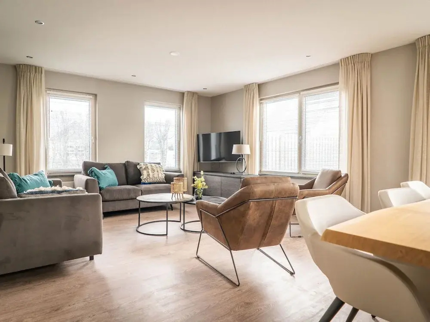 Spacious Bungalow in the Cosy Village