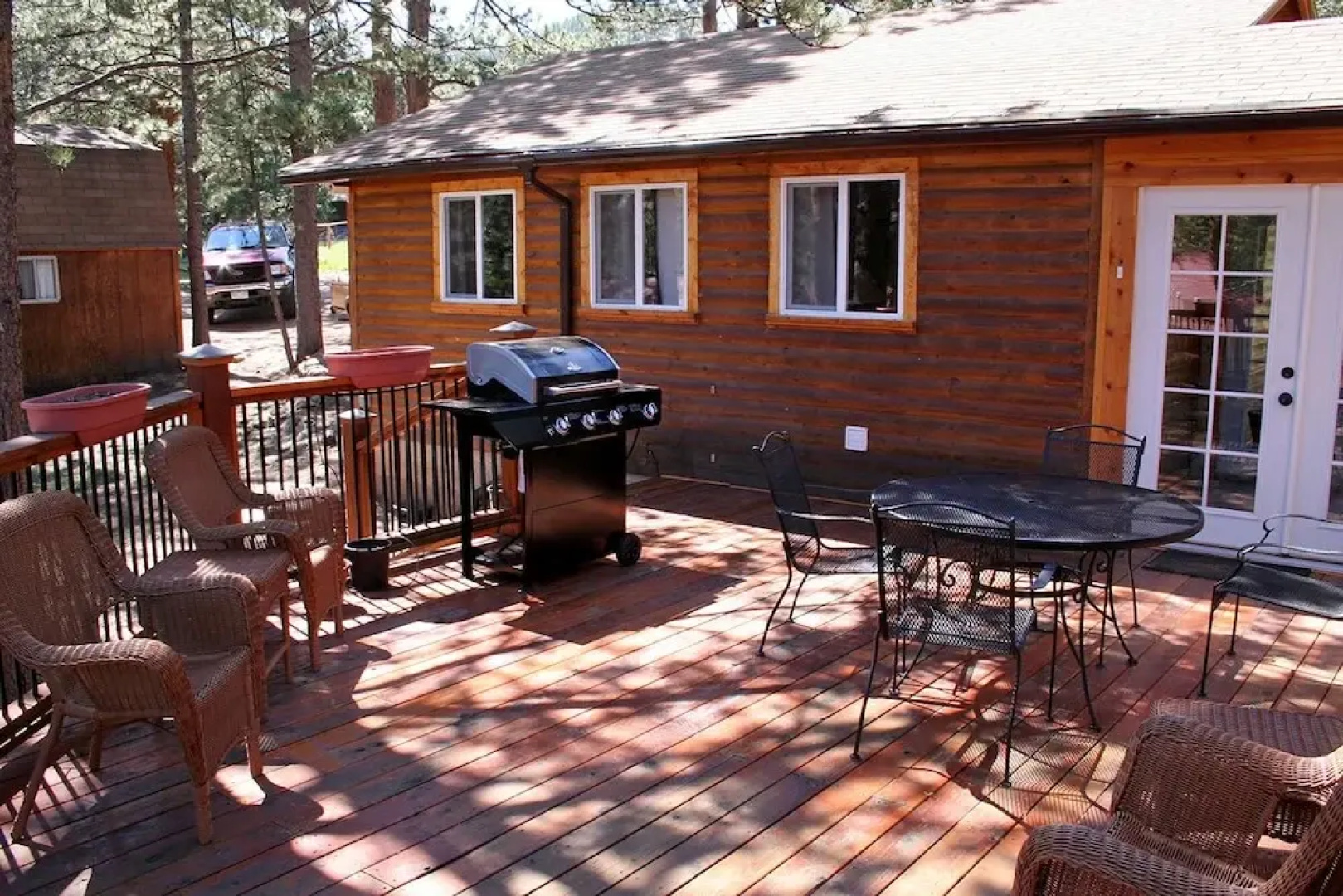 Mountain Pine Cabin by Rocky Mountain Resorts