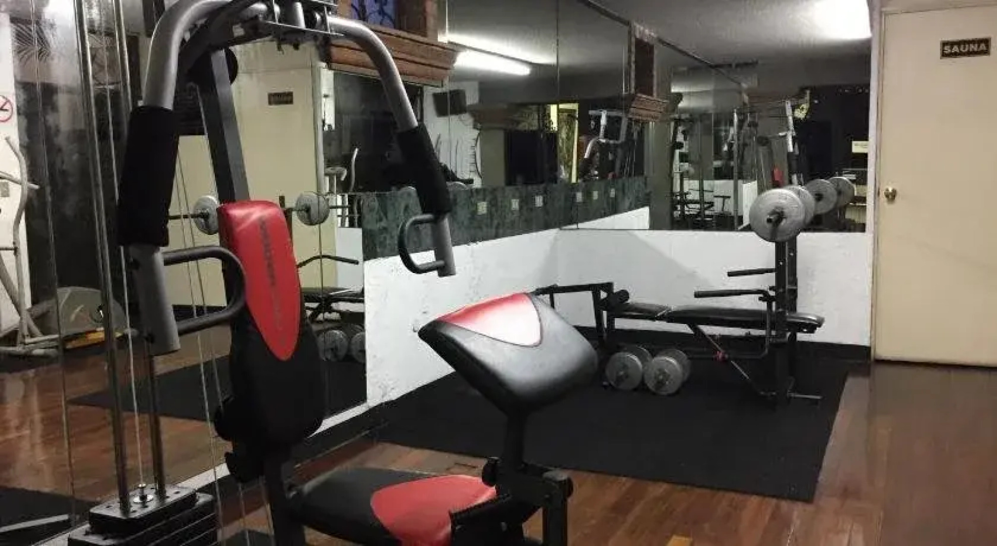 Apart-Hotel Suites Reforma