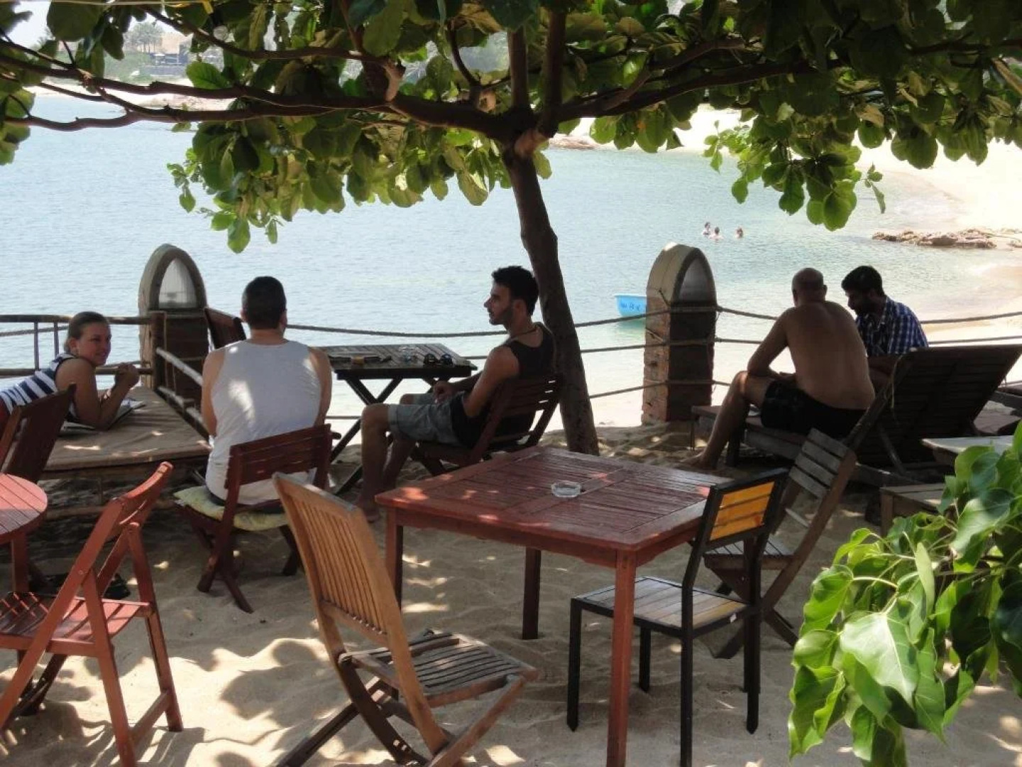 Big Tree Backpackers And Bistro