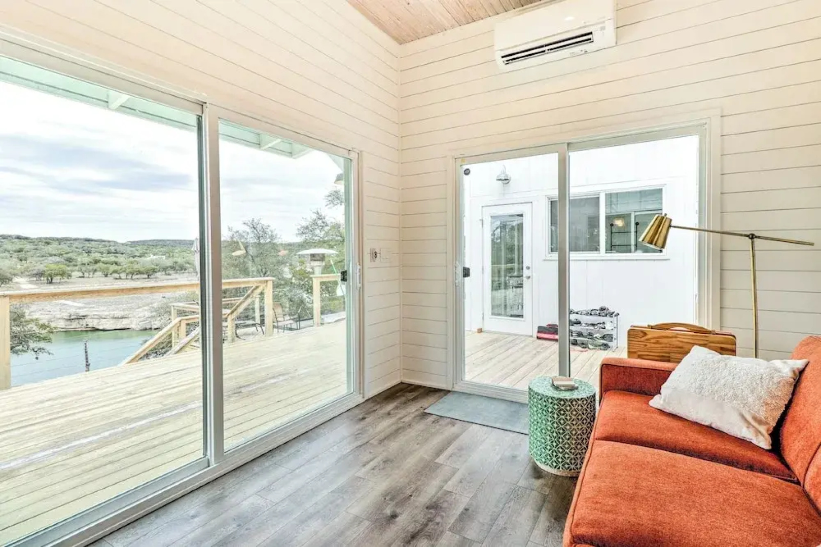 Updated Texas Tiny Home Rental on Lake Travis