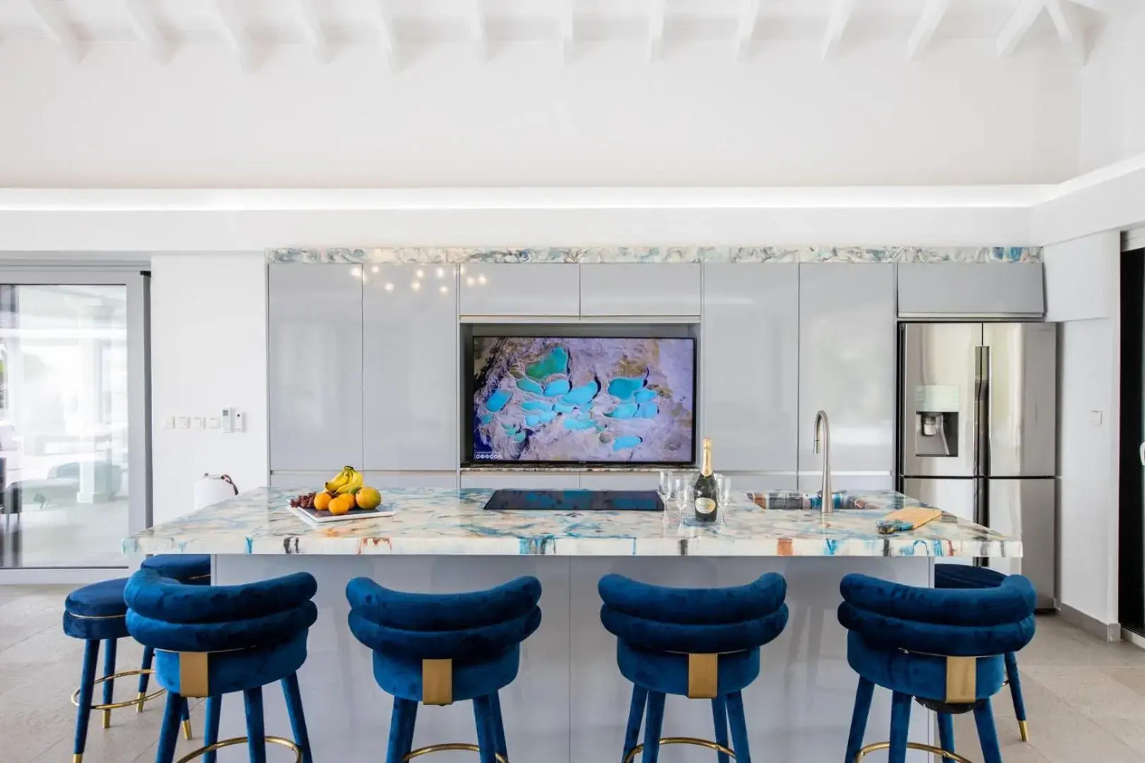 5 BR Luxe Oceanfront Escape for Groups Families Chef Service inkl