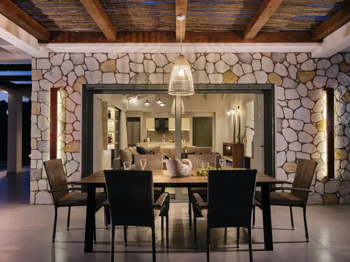Gerakas Luxury Villas