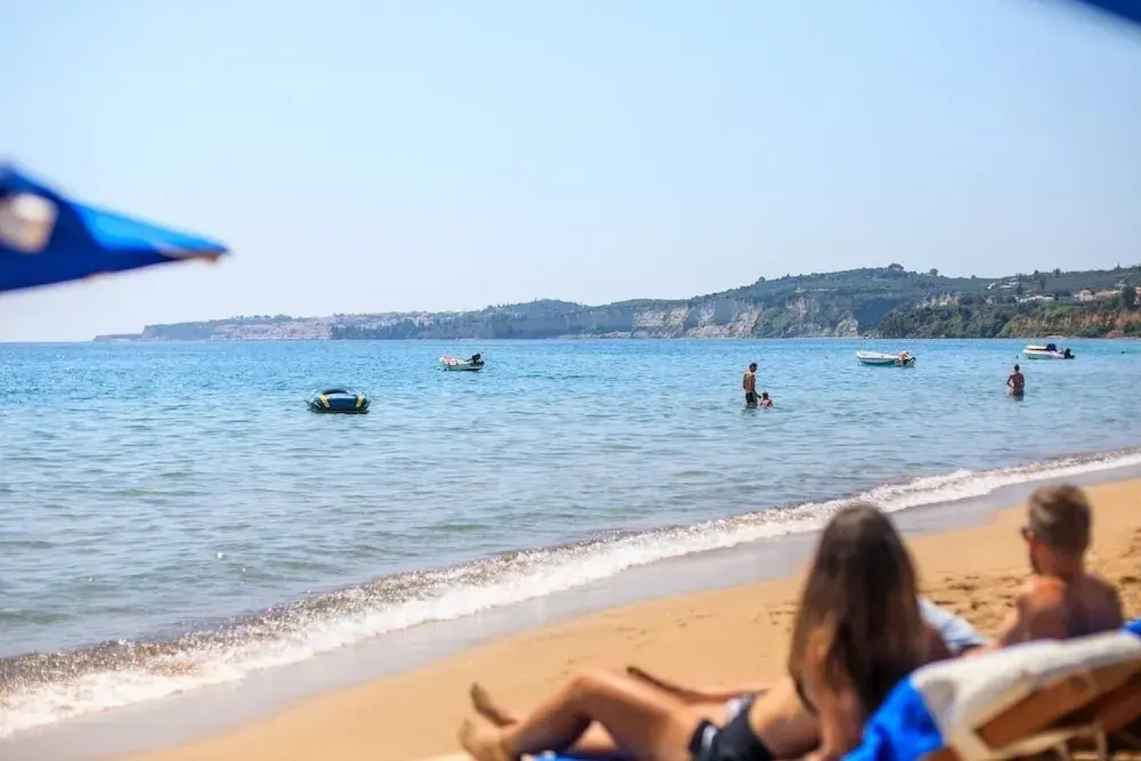 Peroulia Beach Houses