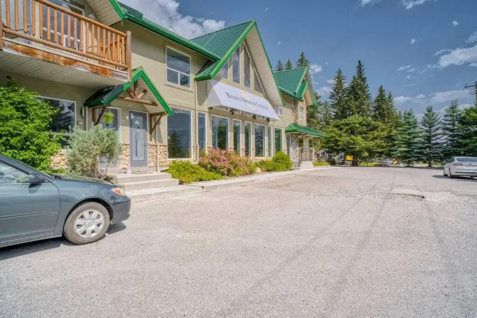 5 Mins to Banff - Cozy Townhome 2BR&2BATH - Banff Pass Included