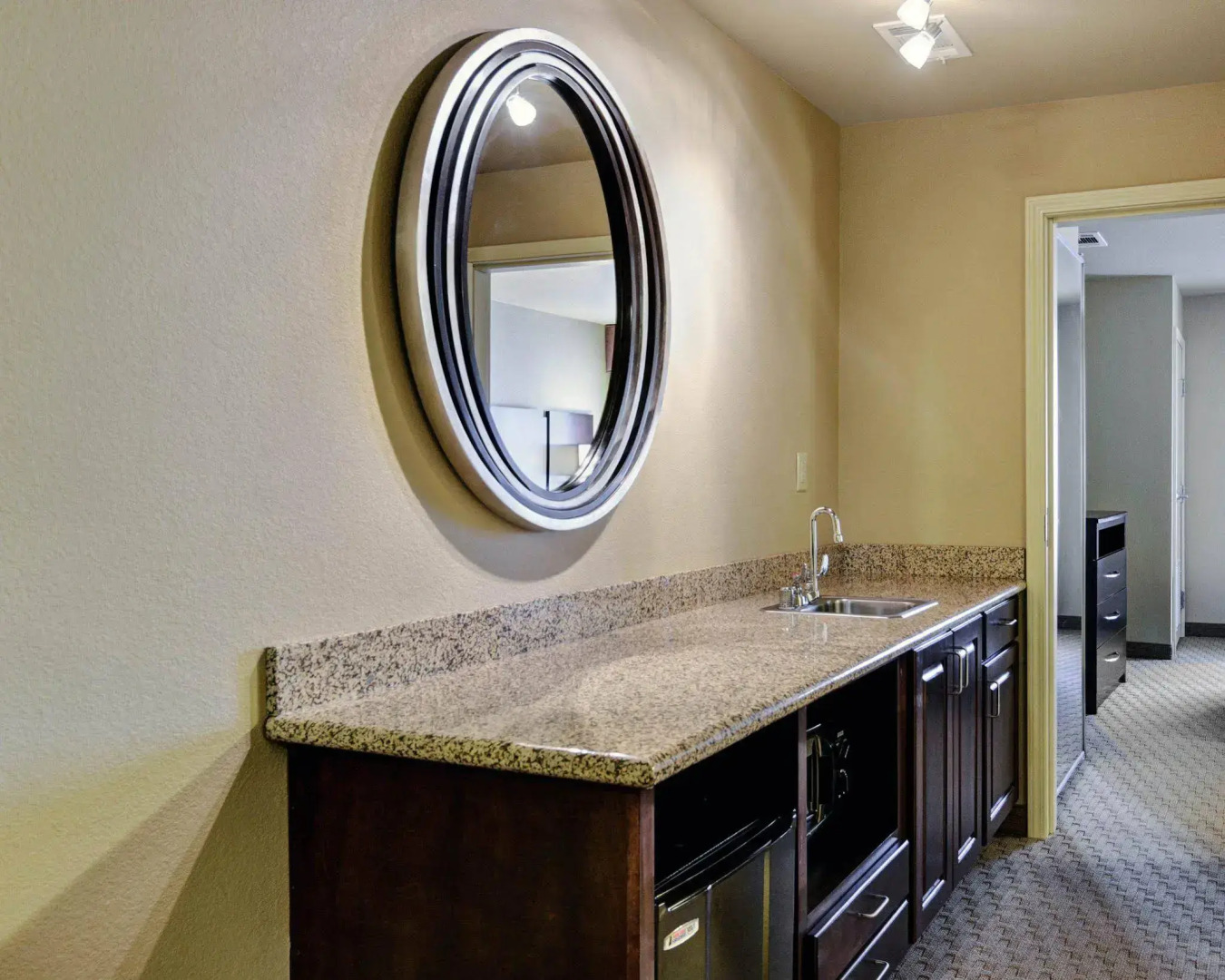 Comfort Suites near Hot Springs Park