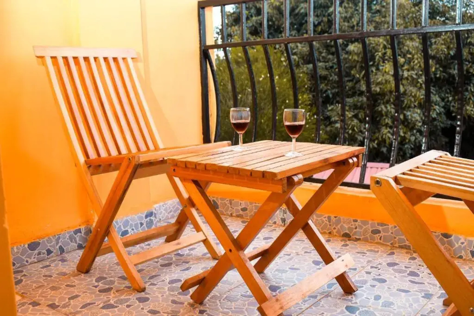 Mountain View 1-Bedroom Apartment