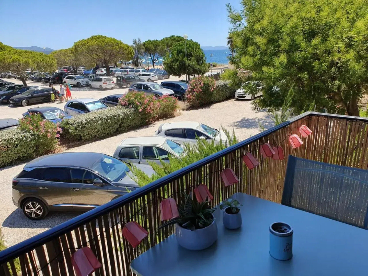 Studio accès direct à la plage