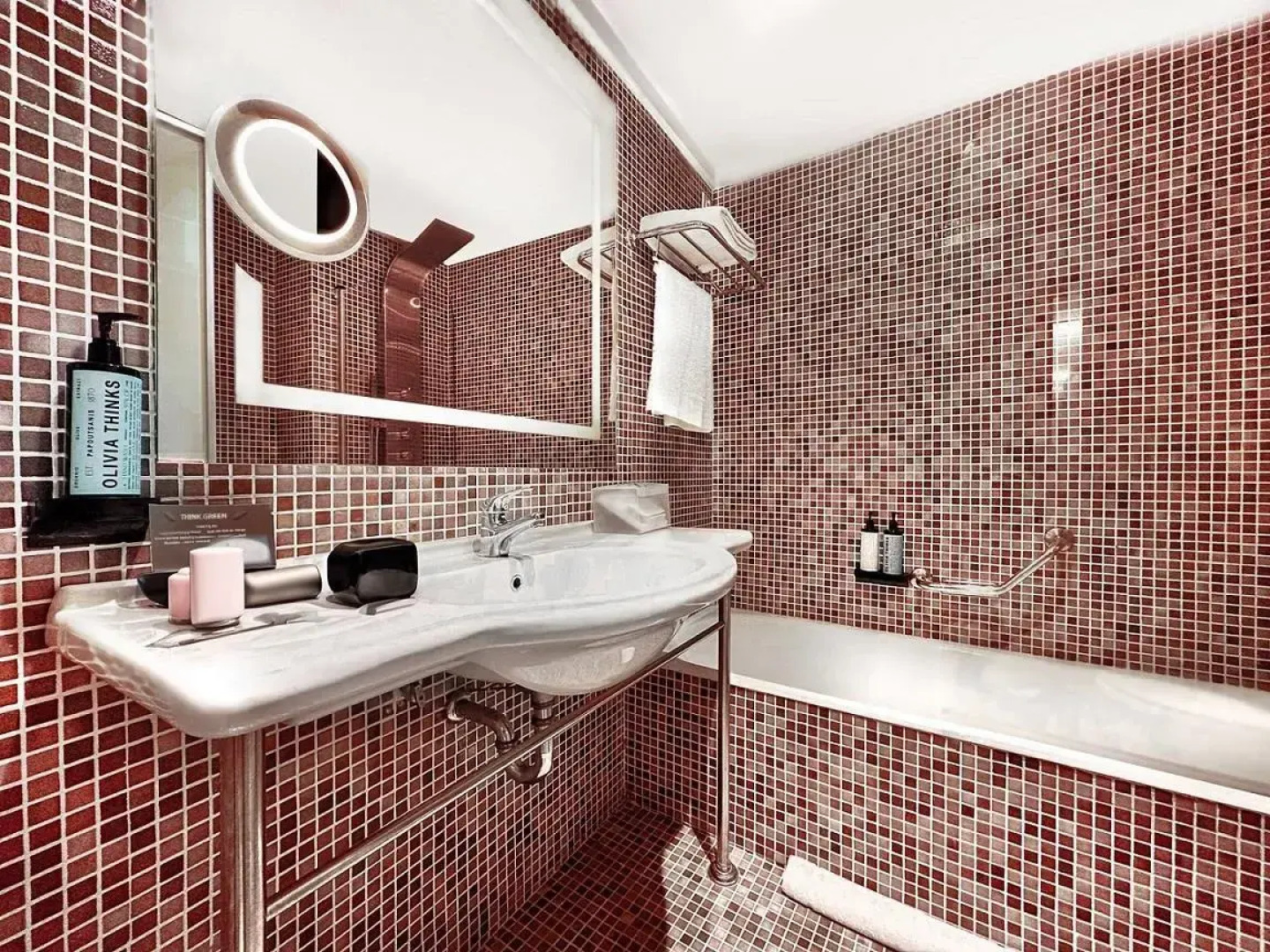 St. George Lycabettus Lifestyle Hotel